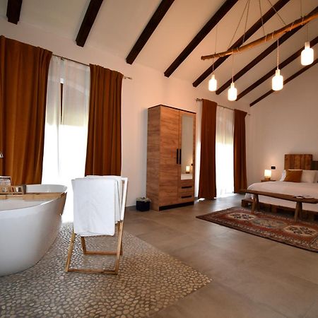 Cascina Tre Botti Hotell Agliano Terme Exteriör bild