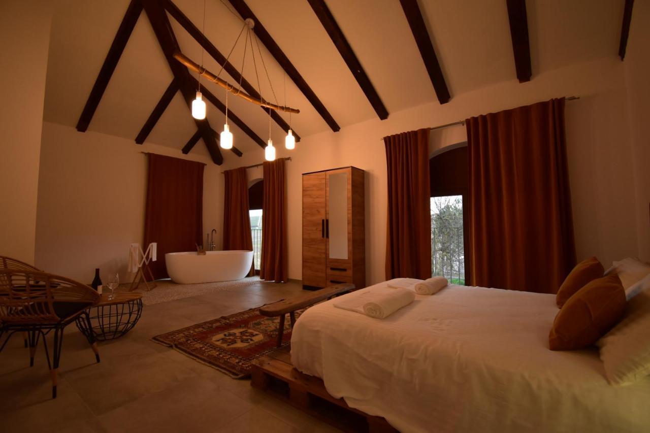 Cascina Tre Botti Hotell Agliano Terme Exteriör bild