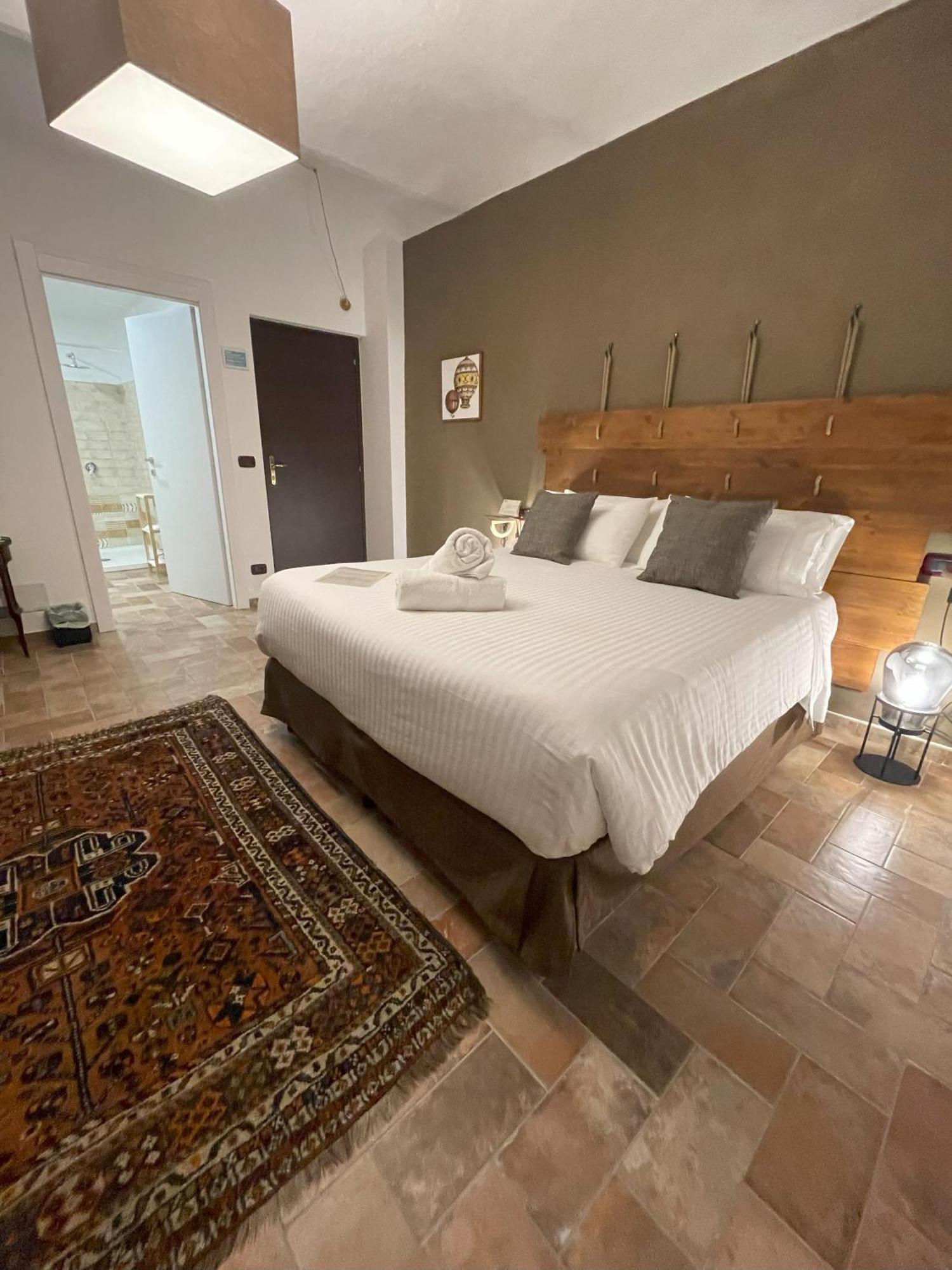 Cascina Tre Botti Hotell Agliano Terme Exteriör bild